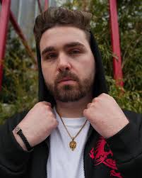 🐲🐉🀄️ FINALLLY after 2 years got myself some new shots Shoutout my  shooter @cantellacreative with the dope shots NEW MUSIC SOON 🐉🀄️🐲