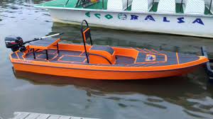 Navegando Passeios De Barco Pequenos Barcos De Pesca Ideias Caiaque