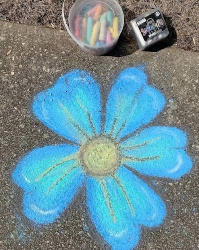 These fun flowers by @justcreativelee brightened our day today! 🌸🌼🌻 .. Our 50ct bucket of sidewalk chalk is back in stock on Amazon and is also available on our website. So what