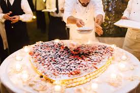 Italian party decorating ideas : 12 Italian Inspired Wedding Ideas To Transport You To The Amalfi Coast