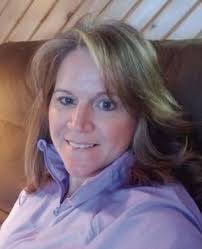 Robin Gutowski's Instagram, Twitter & Facebook