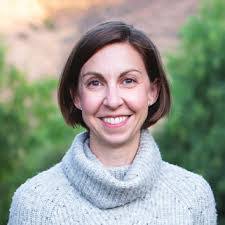 Mindy Wallen's Instagram, Twitter & Facebook