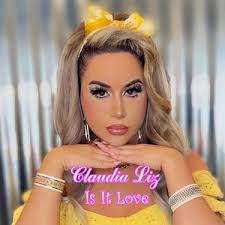 Liz Singer's Instagram, Twitter & Facebook