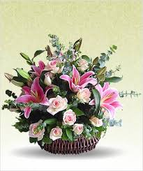 Designer Kashmiri Basket Arrangement Basket Flower Arrangements Fresh Flowers Arrangements Easter Flower Arrangements