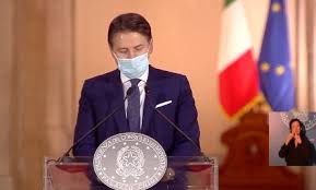 Tra poche ore alcuni regioni potrebbero cambiare coloree' ufficiale, l'italia sta per cambiare colore, o meglio, le regioni si preparano a cambiare colore dalla giornata di domenica. Coronavirus Regioni Chiedono Cambio Colore Il No Del Governo Tre Settimane Dopo L Ordinanza