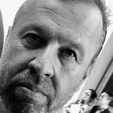 Johannesburg radiologist honoured with prestigious Christiaan Barnard  Memorial Award -----Interventional and diagnostic radiologist, Dr Farrell  Spiro, whose career in medicine has spanned more than five decades, has  been recognised with the Christiaan