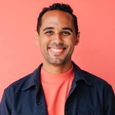 I'm so excited to share that I just started my first fall quarter at UCLA  Anderson School of Management! I finally got my official "brick pic" :) I  look forward to spending