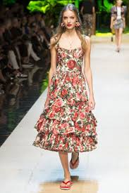 Beach wear dresses casual outfits fashion outfits embroidery fashion kaftans abaya fashion pattern fashion diy clothes casual chic. 140 Floral Runway Fashion Ideas Runway Fashion Fashion Fashion Show