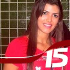 Cláudia Fenelon (@claudiafenelon)