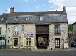 La Chapelle En Serval Ancien Hotel Du Mouton Ancien Relais De Poste Departements Francais Oise Seine Maritime