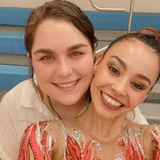 Jun 30, 2021 · motivada y con la emoción de debutar en los juegos olímpicos de tokio, japón, es como se declara la gimnasta rut castillo galindo, quien hace unos días logró su clasificación a la máxima. Rut Castillo La Gimnasta Ritmica Que Representa A Mexico En Los Juegos Olimpicos De Tokio