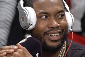 See more of meek mill on facebook. Meek Mill Takes Shots At Drake The Game During Funk Flex Freestyle 2dopeboyz