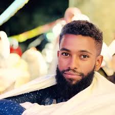 ይቤሎ መድኃኒነ ለቅዱስ ጊዮርጊስ ኵሉ ዘሐነጸ ቤተ ክርስቲያን ቤተክርስቲያን በስምከ ትርጉም :- መድኃኒታችንም ቅዱስ  ጊዮርጊስን አለው " በስምኽ ቤተክርስቲያን የሠራውን ሁሉ እኔ በሰማያት ማደሪያ እሠራለታለኹ" 💙