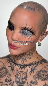 halloween makeup idea: creating bug eyes with a used laundry sheet (thats a  brand new sentence lmao)