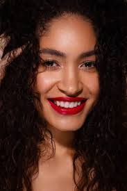 Tabitha Green's Instagram, Twitter & Facebook