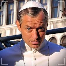 Jude Law (Lenny Belardo)