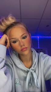 Brooklyn Riggs's Instagram, Twitter & Facebook