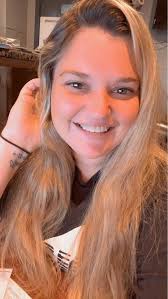 Any good home based nail salons near Spring Hill?