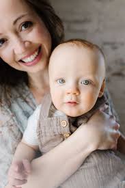 Motherhood & Family Portraits