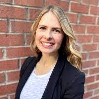 Greta Hays's Instagram, Twitter & Facebook