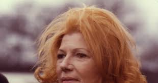 Rita Hayworth: Jej twarz zdobiła bombę atomową