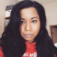 Tara Carter's Instagram, Twitter & Facebook