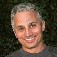 Summer Looney's Instagram, Twitter & Facebook