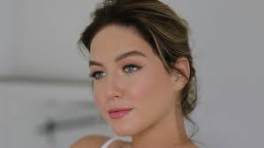 Wedding Weekend: Dress Try On Pt. 1 (Lela Rose, Hayley Paige & More!)