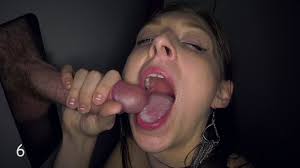 Two Hand Blowjob - CumGloryHole.se