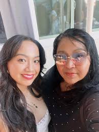 How Two Sisters Struggled With a Heroin Addiction Together