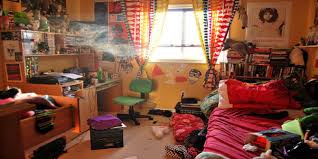 Rüyada gri ayı görmek, sizi yarı yolda bırakan ve verdiği sözleri tutmayan birinin pişman olmasına yorumlanır. Ruyada Daginiklik Gormek Ne Anlama Gelir Ruya Tabirleri