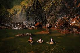 Sumatra utara memiliki banyak sekali destinasi tujuan, mulai dari air terjun, sungai, danau, sampai pantai. Indahnya Air Terjun Pelangi Jom Tempah Trip Ke Sungai Lembing Gaya Hidup Cari Infonet