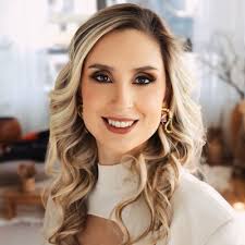 Bibiana Leite no LinkedIn: Super animada em compartilhar minha trajetória  de liderança no Vale do…