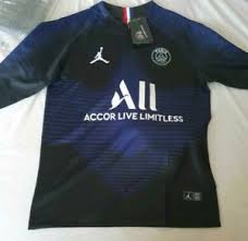 / the retail price tag is set at $140 usd. Psg Anzug Ebay Kleinanzeigen