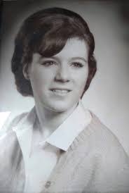 Meredith Desmond's Instagram, Twitter & Facebook