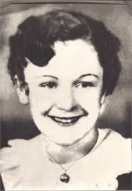 Josephine Egan's Instagram, Twitter & Facebook