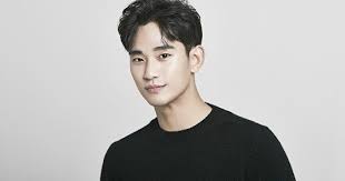 We watched kim so hyun's interviews and *scoured* the internet for facts. Kim Soo Hyun Stands By His Movie Real With Love
