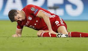 Tusenvis av nye bilder hver dag helt gratis å bruke bilder og videoer fra pexels i høy kvalitet. Fc Bayern Schock Lewandowski Fehlt Dem Fcb Fur Rund Vier Wochen Starsturmer Verpasst Psg Spiele