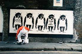 Share images of banksy works and other sightings here. Banksy S Former Dealer Is Releasing A Book Of Never Before Seen Photos Of The Street Artist In Action See Highlights Here Artnet News