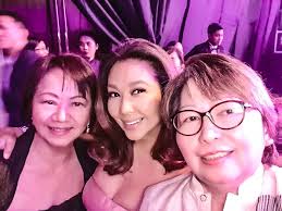 Another dear friend who I haven't seen in a while, Charisse Chuidian,  always gracious, always just...perfect as a hostess. City of Dreams is  lucky to have her run their public relations. Here