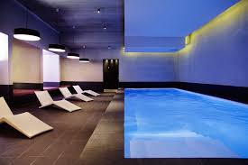 Les 5 Meilleurs Hotels Avec Piscine Interieure Les Collectionneurs