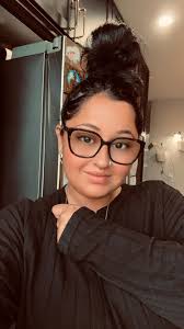 Hey guys! Applogies for the crappy picture quality but I need some help So  I have my nose double pierced but I'm about over it and my schedule is  clashing with my