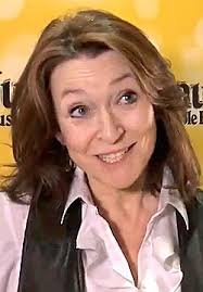 Cherie Lunghi
