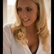 Rachel Darby's Instagram, Twitter & Facebook