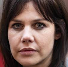 Reviews and scores for movies involving felicitas woll. Schauspielerin Felicitas Woll Wahlt Rollen Nach Gefuhl Aus Welt
