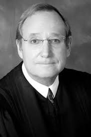 Lee Haworth's Instagram, Twitter & Facebook