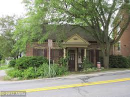 Historic Mason Dixon Line Located In Lineboro With Manchester Mailing Zip Code Real Estate Office Early American Style Real Estate Agent