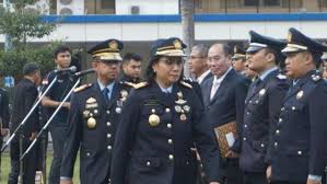 Maybe you would like to learn more about one of these? Pernikahan Polsuspas 20 Inspirasi Foto Prewedding Kenakan Seragam Profesi Brilio Net Line Today