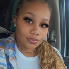 Good morning ladies, where will these be?🤔