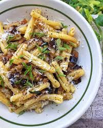 Maybe you would like to learn more about one of these? Pasta Con Le Melanzane In Bianco Aubergine Pasta Sicilian Style Pasta Cucinasiciliana Aubergine Eggplant Melanzane Ricette Idee Alimentari Cibo Etnico
